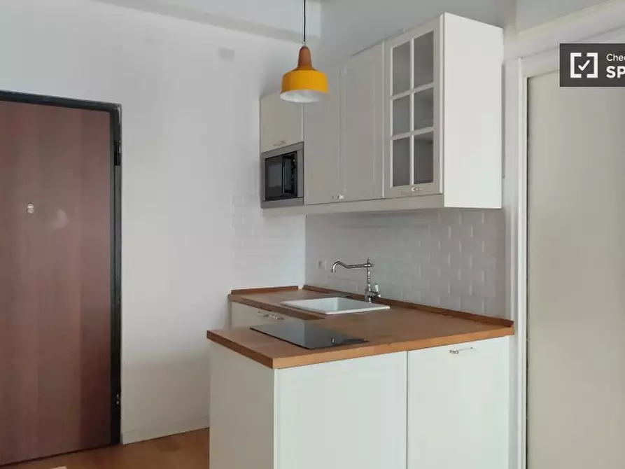 Immagine 5 di Ufficio in affitto  in Viale Bligny a Milano