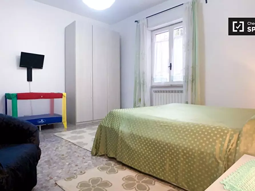 Immagine 14 di Appartamento in affitto  in Via Stefano de Stefani a Roma