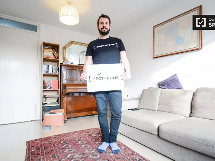 Immagine 10 di Camera condivisa in affitto  in Tavistock Cres a Kensington