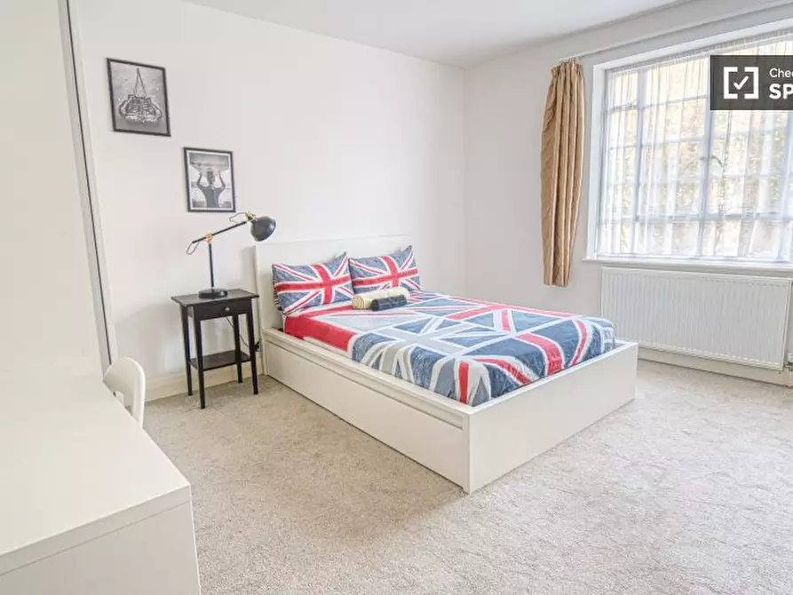 Immagine 2 di Camera condivisa in affitto  in Myrdle Court, Myrdle Street a Poplar