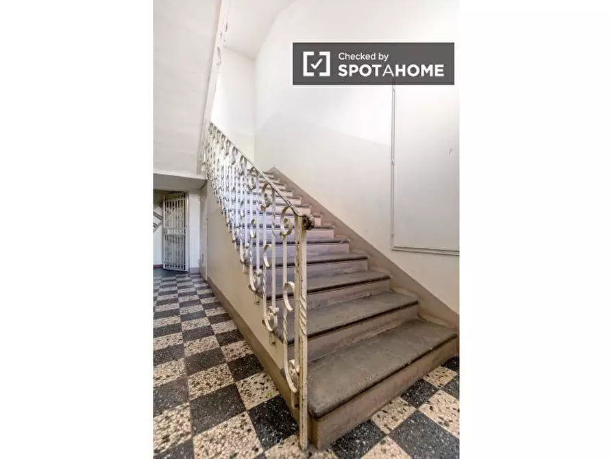 Immagine 18 di Ufficio in affitto  in Via Monaldo Calari a Bologna