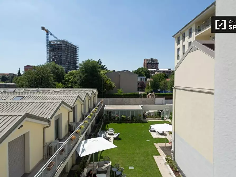 Immagine 15 di Appartamento in affitto  in Via Privata Leonardo Bruni a Milano
