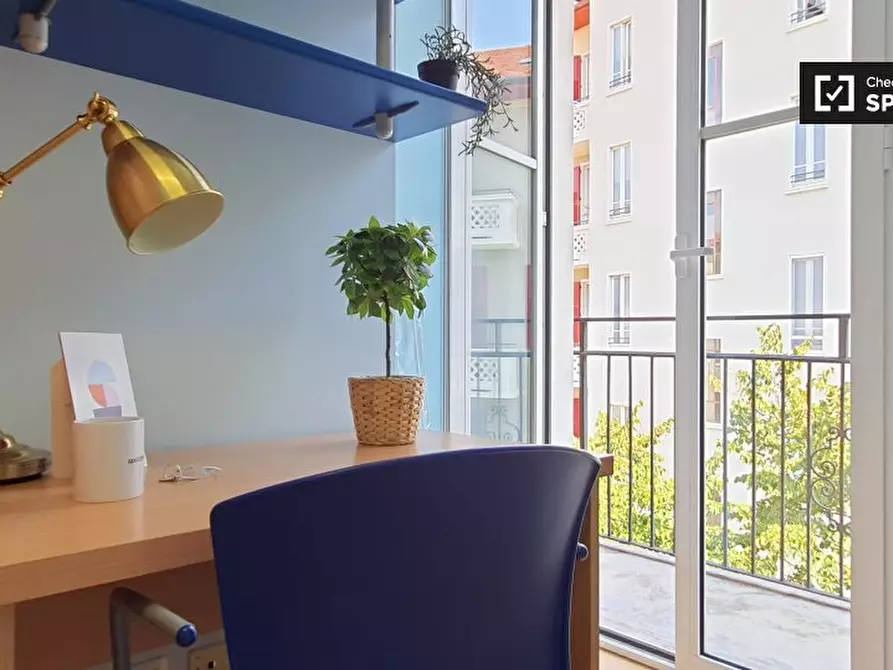 Immagine 5 di Camera condivisa in affitto  in Via Anton Giulio Barrili a Milano