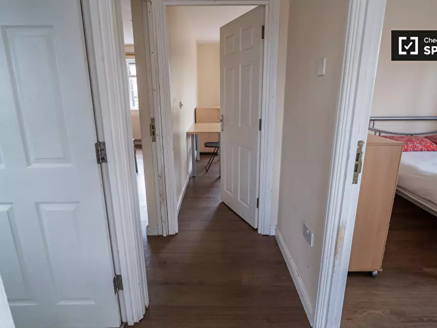 Immagine 18 di Camera condivisa in affitto  in Bethnal Green Road a Poplar