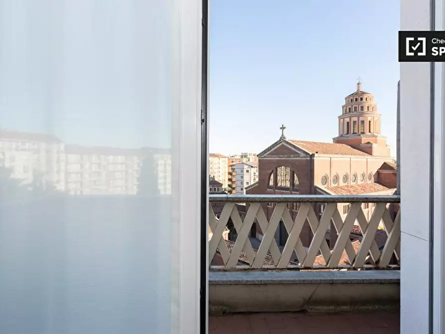 Immagine 9 di Appartamento in affitto  in Viale Argonne a Milano