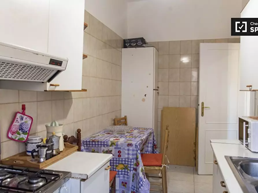 Immagine 10 di Camera condivisa in affitto  in Via Muzio Scevola a Roma