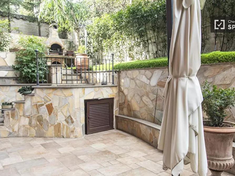 Immagine 14 di Appartamento in affitto  in Via Erode Attico a Roma