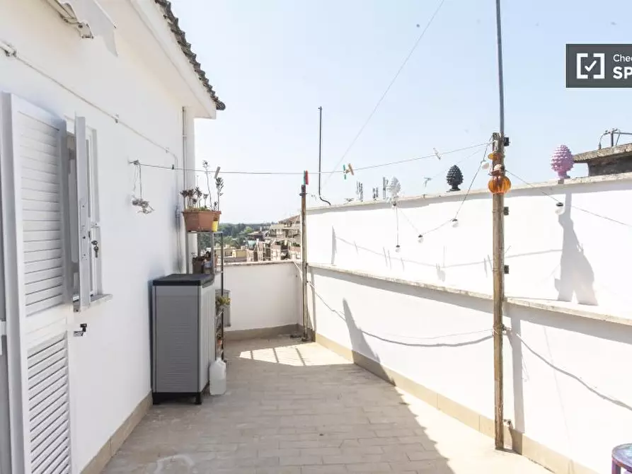 Immagine 13 di Appartamento in affitto  in Via Casilina a Roma