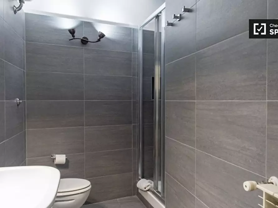 Immagine 14 di Appartamento in affitto  in Via Calabria a Roma