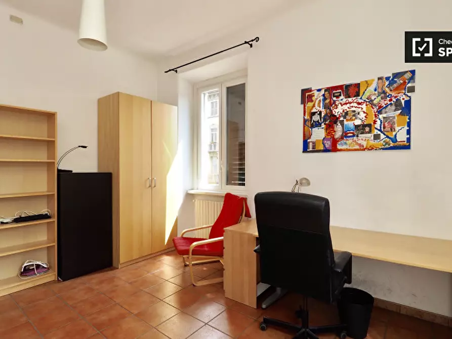 Immagine 15 di Camera condivisa in affitto  in Viale Bligny a Milano