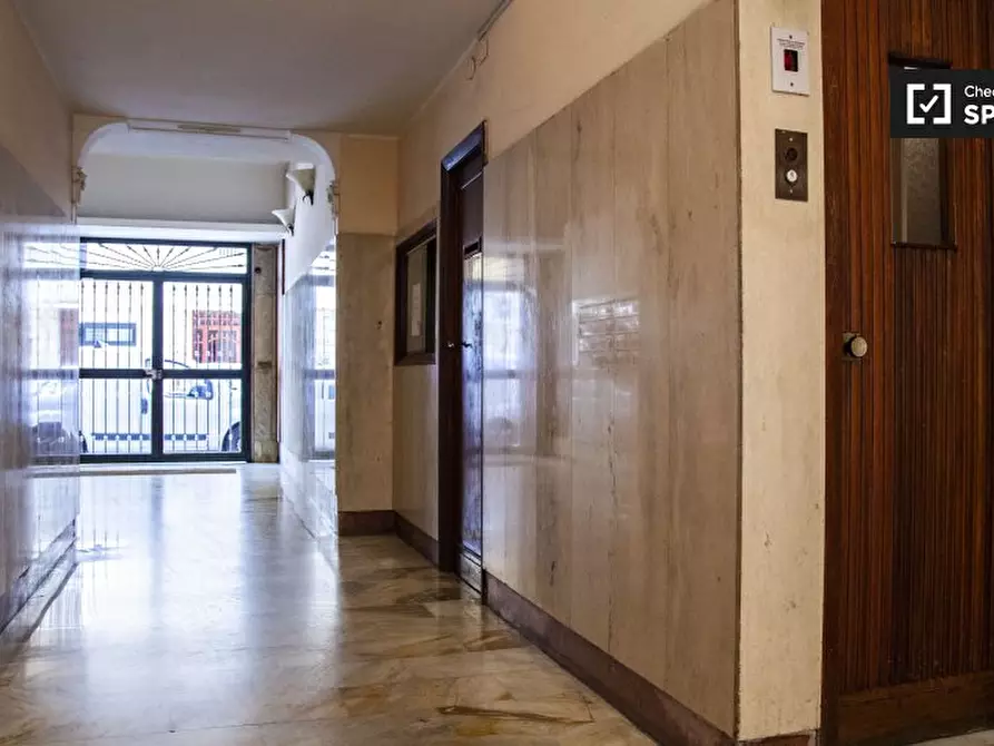 Immagine 19 di Camera condivisa in affitto  in Via Pietro Mengoli a Roma