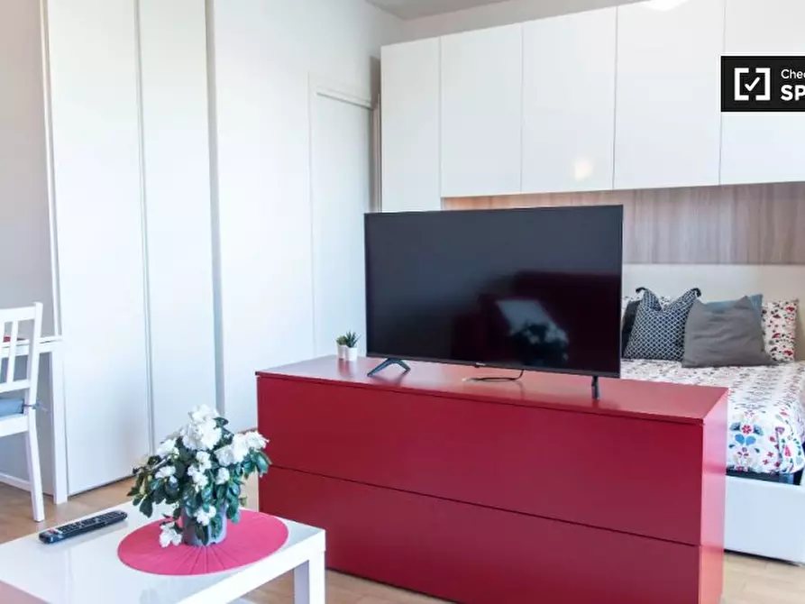 Immagine 2 di Ufficio in affitto  in Viale Giorgio Cingoli a Roma