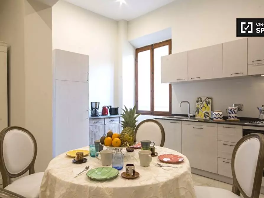 Immagine 9 di Appartamento in affitto  in Piazza Cesare Beccaria, 50121 Firenze FI, Italy a Firenze