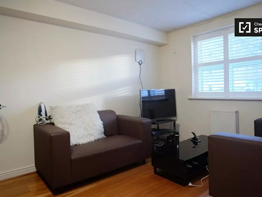 Immagine 7 di Camera condivisa in affitto  in Basevi Way a Lewisham