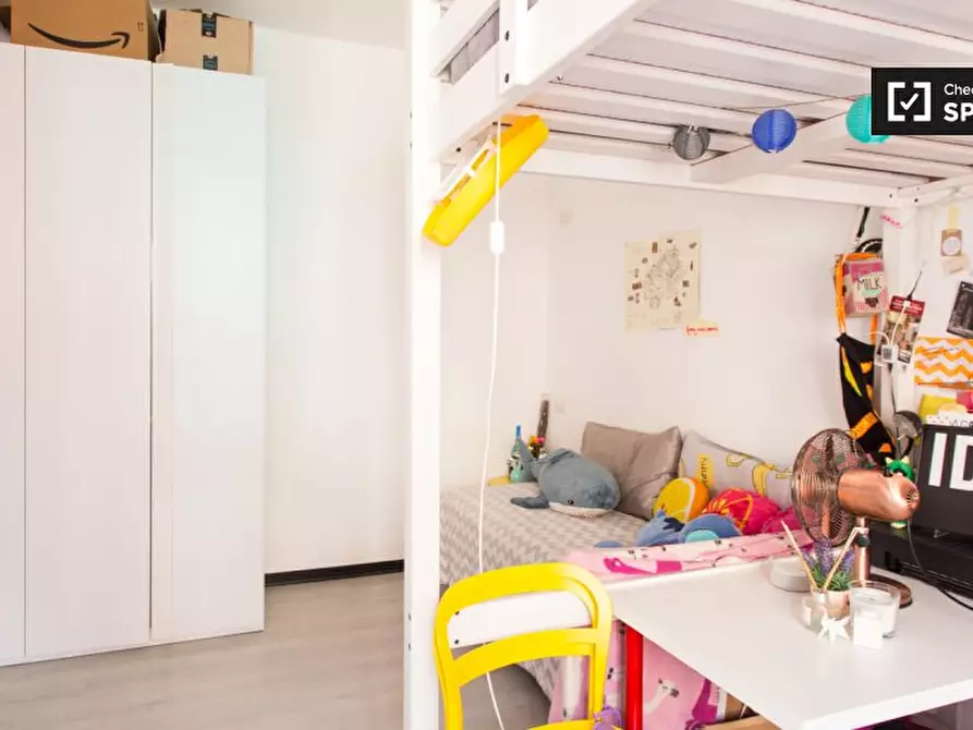 Immagine 6 di Camera condivisa in affitto  in Via degli Imbriani a Milano