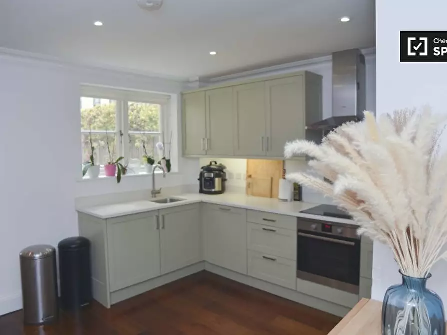 Immagine 18 di Appartamento in affitto  in The Grove a Ealing
