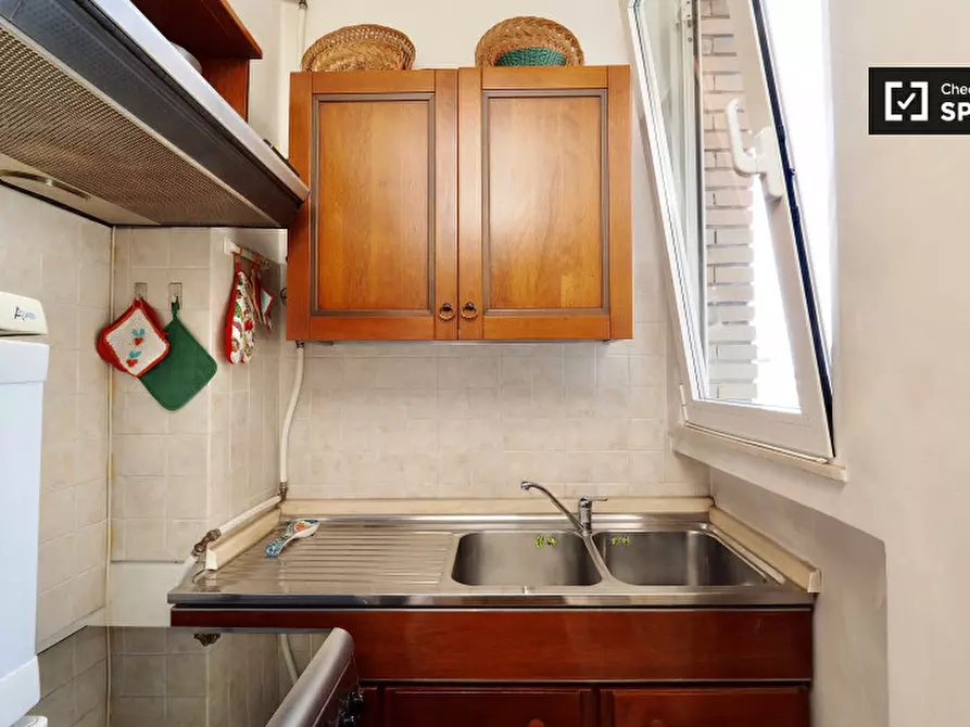 Immagine 10 di Camera condivisa in affitto  in Via Pace a San Donato Milanese