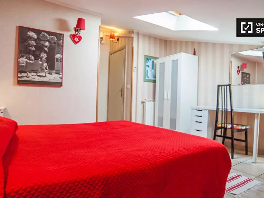 Immagine 4 di Camera condivisa in affitto  in Via Gaeta, 00185 Roma RM, Italy a Roma