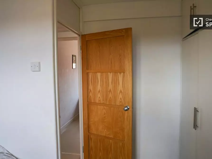 Immagine 6 di Camera condivisa in affitto  in Flat Shenstone House a Lambeth