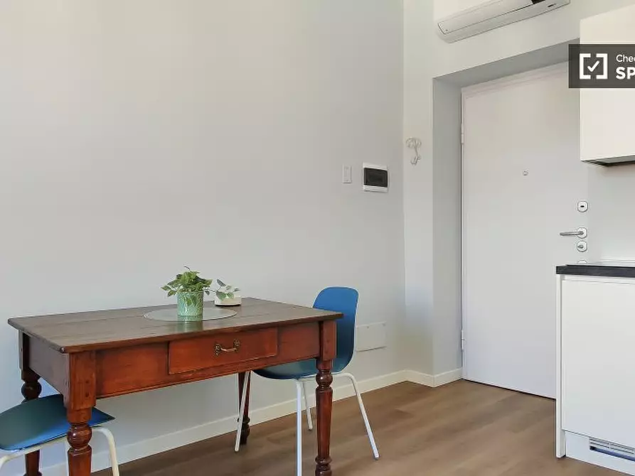 Immagine 4 di Appartamento in affitto  in Via Giovita Scalvini a Milano