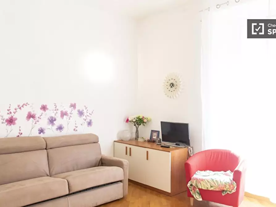 Immagine 16 di Camera condivisa in affitto  in Via Filippo Turati a Roma