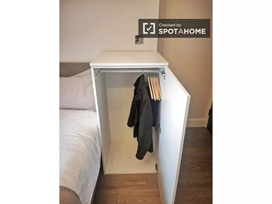 Immagine 14 di Ufficio in affitto  in A Old Brompton Rd a Kensington