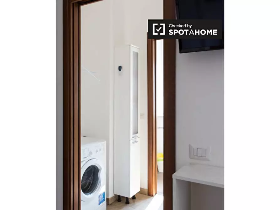 Immagine 15 di Ufficio in affitto  in Via Vettabbia, 20122 Milano MI, Italy a Milano