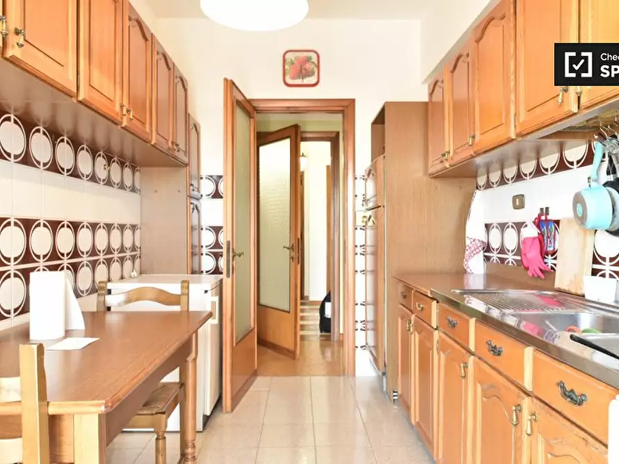 Immagine 8 di Camera condivisa in affitto  in Via Oderzo, 00182 Roma RM, Italy a Roma