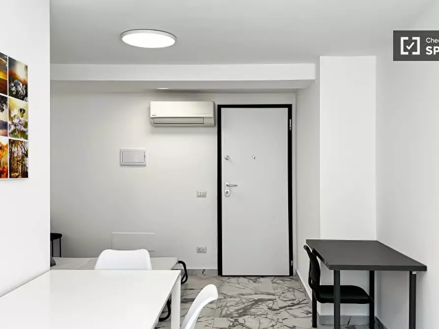Immagine 8 di Ufficio in affitto  in Via Cinque Maggio a Milano