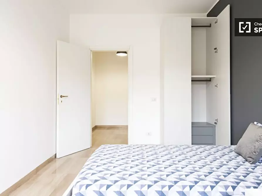 Immagine 5 di Camera condivisa in affitto  in Via Leopoldo Cicognara a Milano