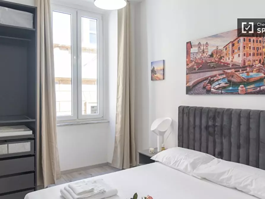 Immagine 4 di Appartamento in affitto  in Via di Gesù e Maria a Roma