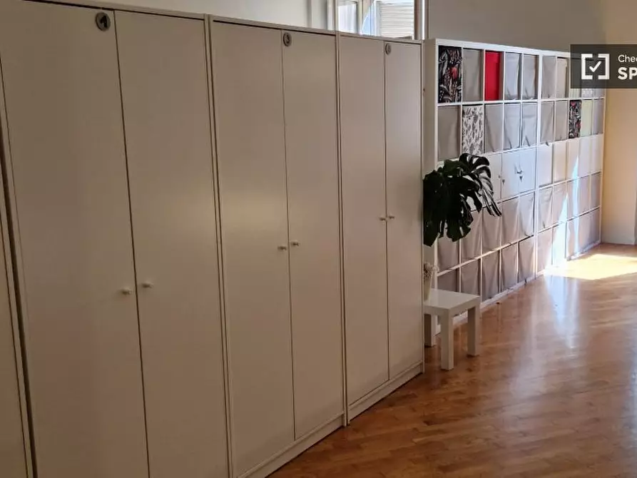 Immagine 1 di Camera condivisa in affitto  in Vicolo S. Lorenzo a Torino