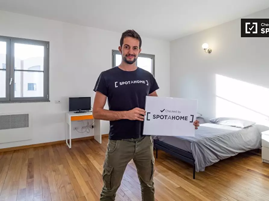 Immagine 9 di Ufficio in affitto  in Via Enrico Cosenz a Milano