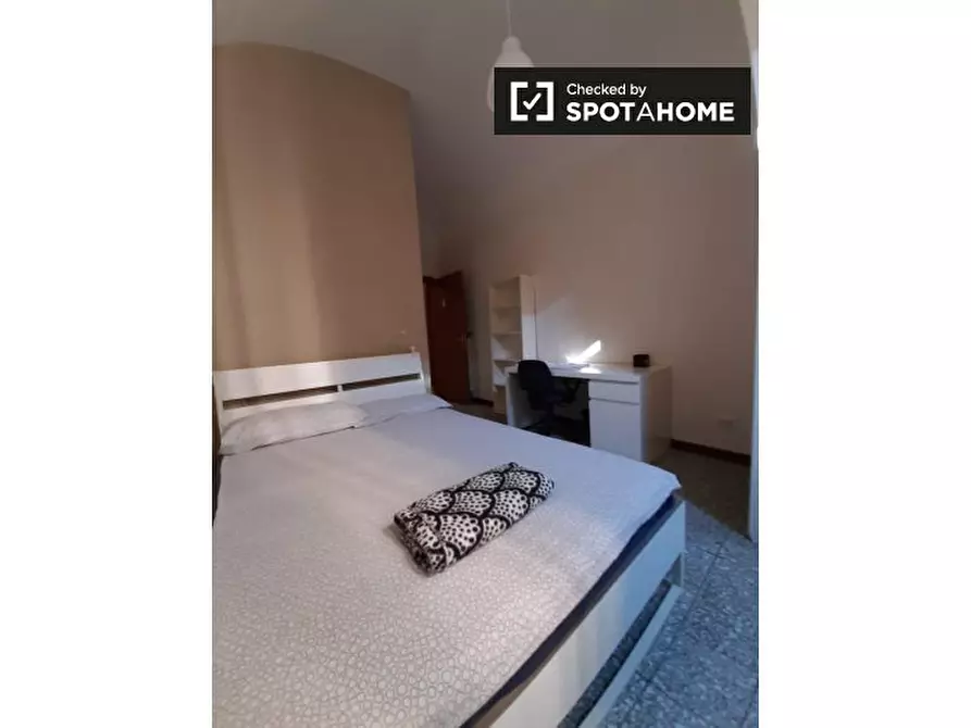 Immagine 7 di Camera condivisa in affitto  in Via Principe Amedeo a Roma