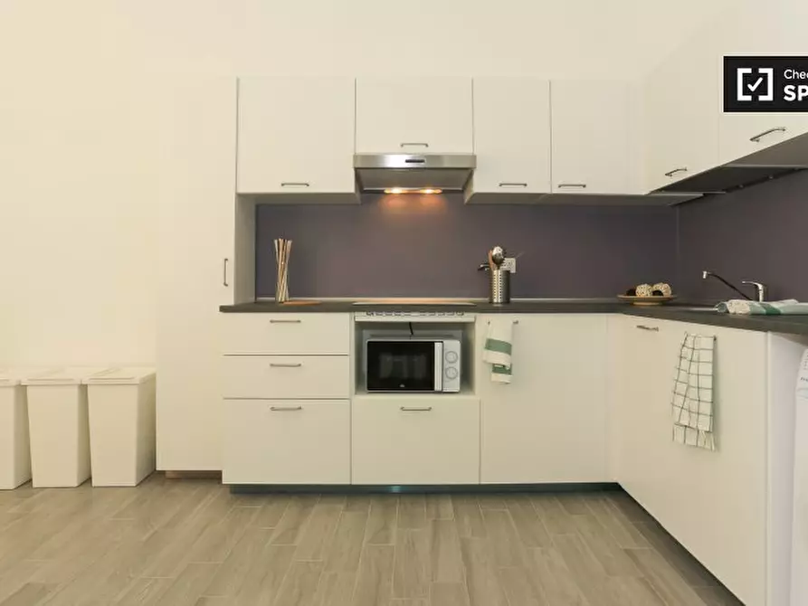 Immagine 8 di Camera condivisa in affitto  in Piazza Firenze a Milano