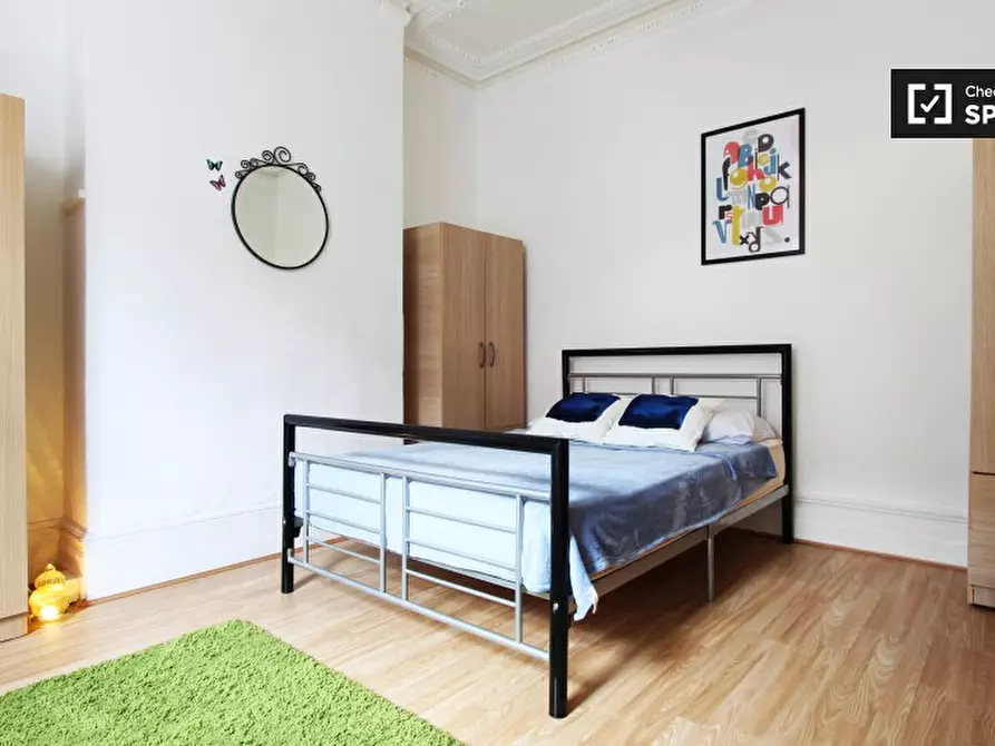 Immagine 2 di Camera condivisa in affitto  in Abbotsford Avenue a Tottenham