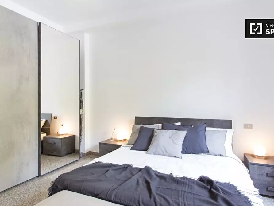 Immagine 2 di Camera condivisa in affitto  in Via Toce a Milano