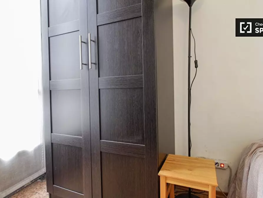 Immagine 3 di Camera condivisa in affitto  in Corso S. Maurizio a Torino