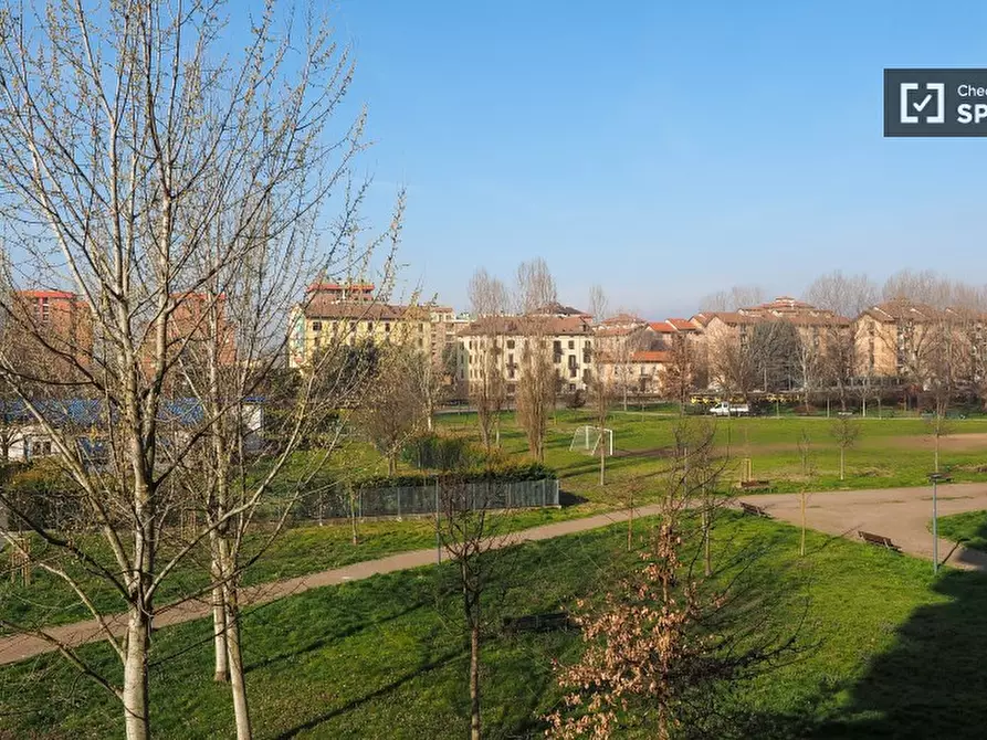 Immagine 8 di Camera condivisa in affitto  in Via dei Missaglia a Milano