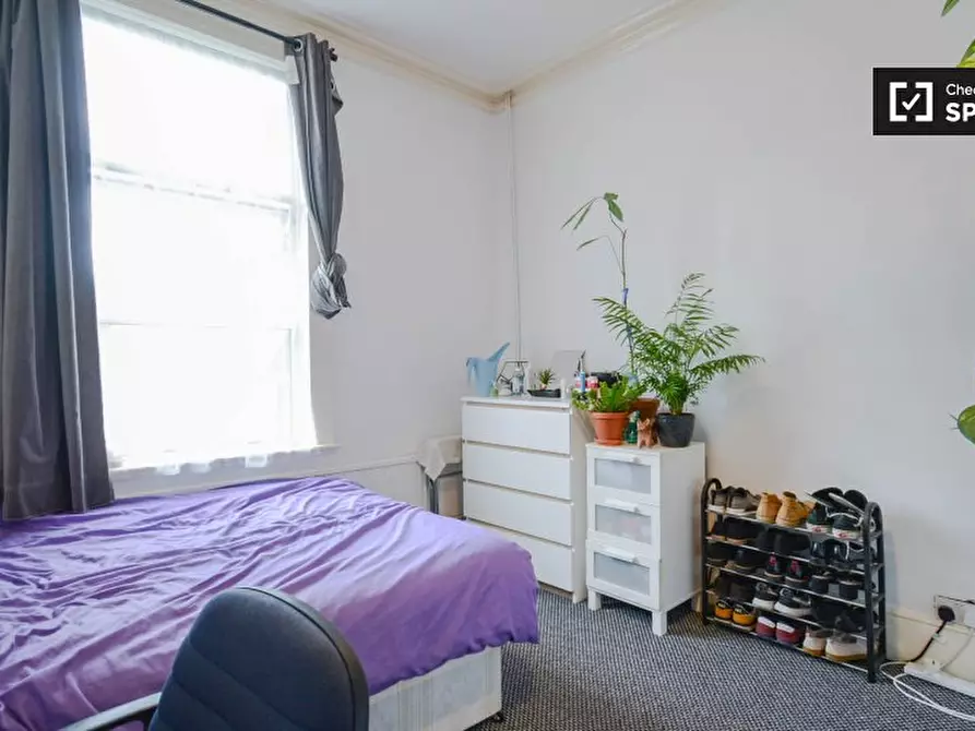 Immagine 4 di Camera condivisa in affitto  in Berriman Rd a Islington