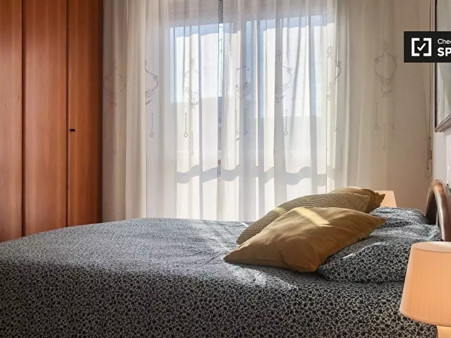 Immagine 2 di Camera condivisa in affitto  in Piazzale Lugano a Milano