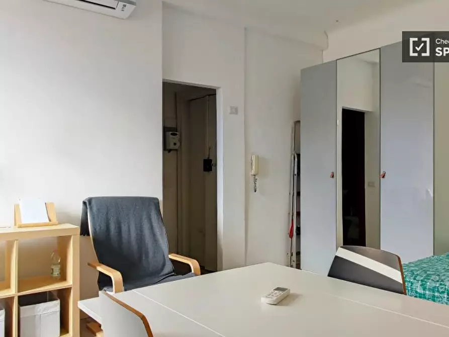 Immagine 5 di Ufficio in affitto  in Via Sibari a Milano