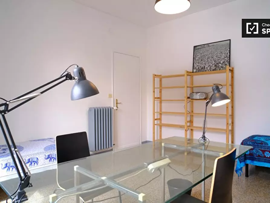 Immagine 17 di Camera condivisa in affitto  in Via Mirandola a Roma