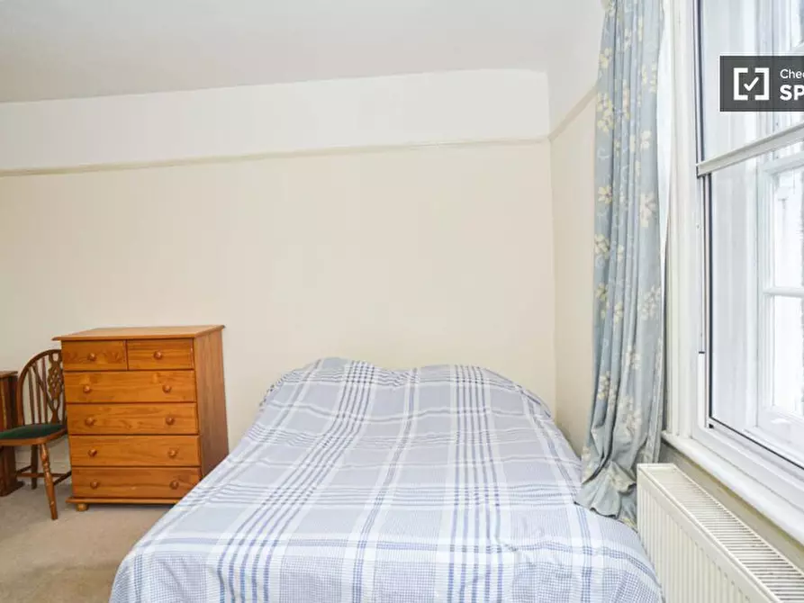 Immagine 14 di Ufficio in affitto  in R2 St Anns Villas a Kensington