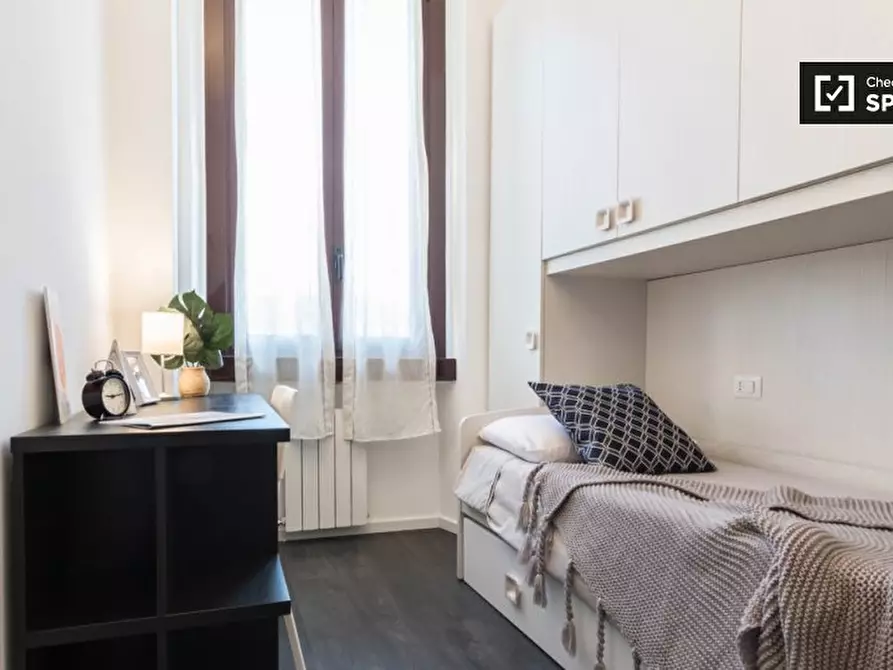 Immagine 2 di Camera condivisa in affitto  in Via Giovanni Pezzotti, 20141 Milano MI, Italy a Milano