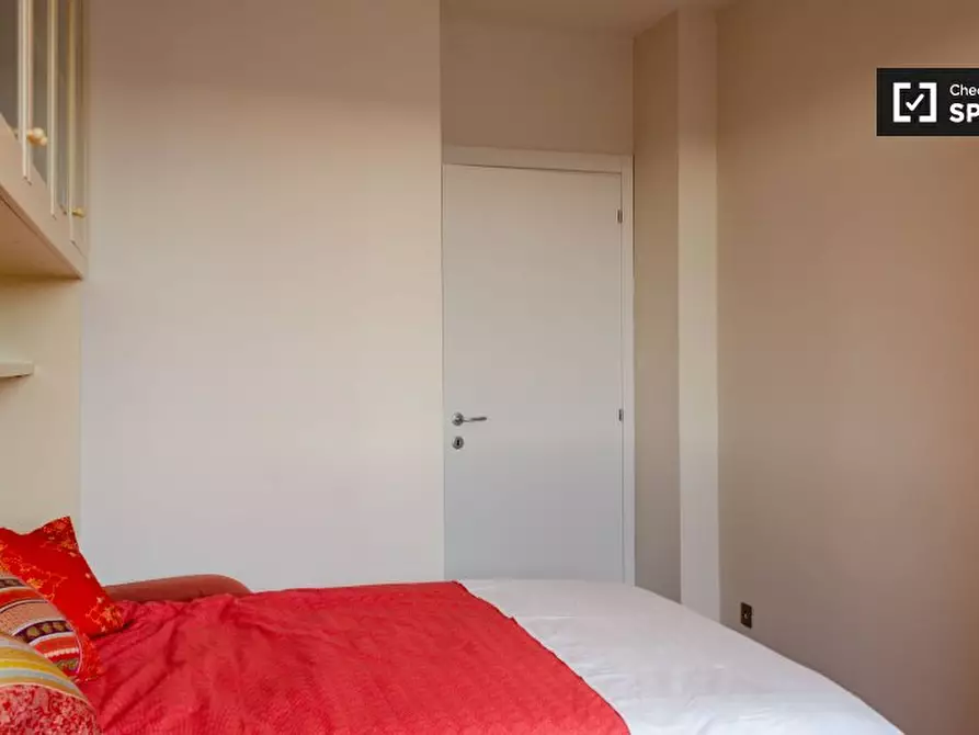 Immagine 4 di Camera condivisa in affitto  in Via Benedetto Croce, 00142 Roma RM, Italy a Roma