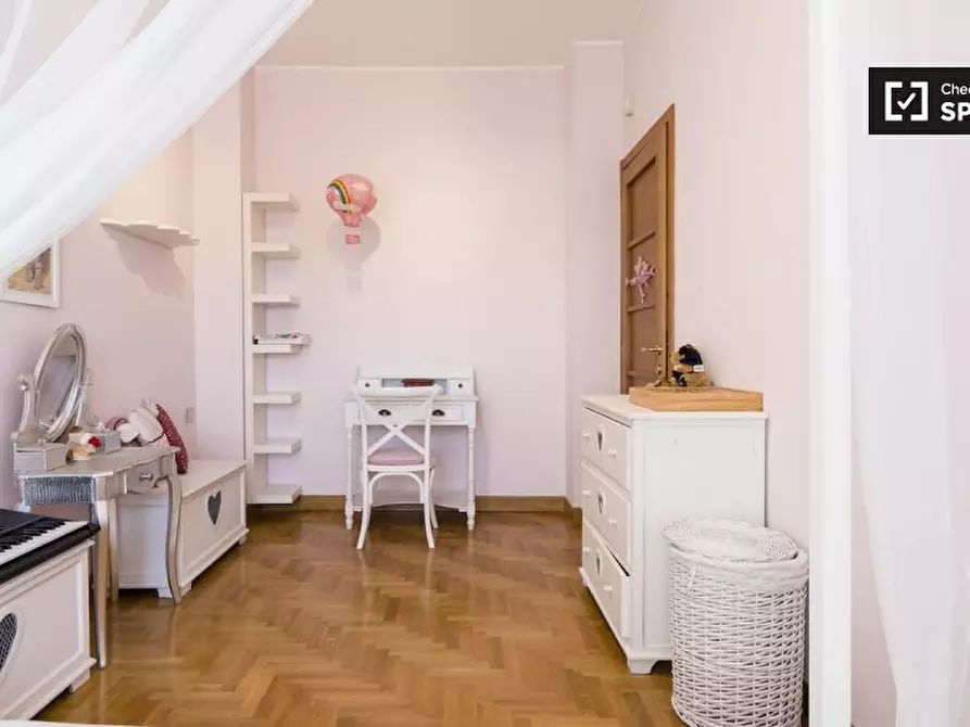 Immagine 18 di Appartamento in affitto  in Via Eugenio Montale a Milano