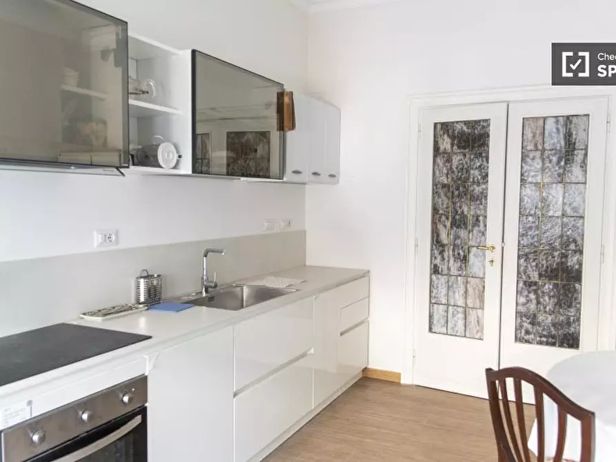 Immagine 12 di Camera condivisa in affitto  in Via Ottorino Lazzarini a Roma