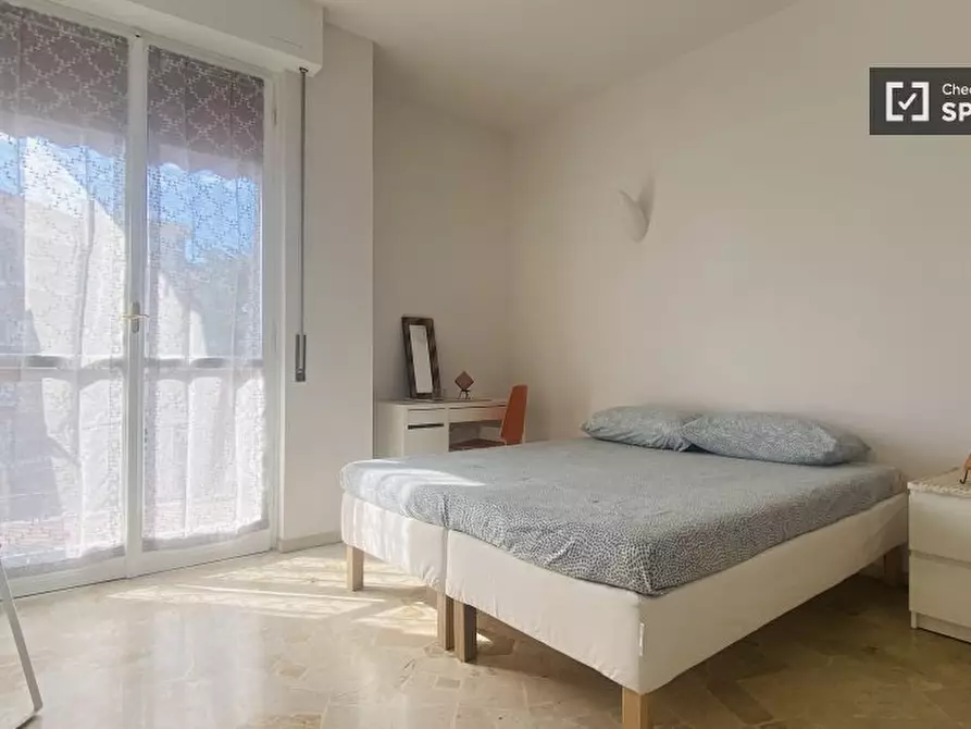 Immagine 5 di Camera condivisa in affitto  in Via Zurigo a Milano