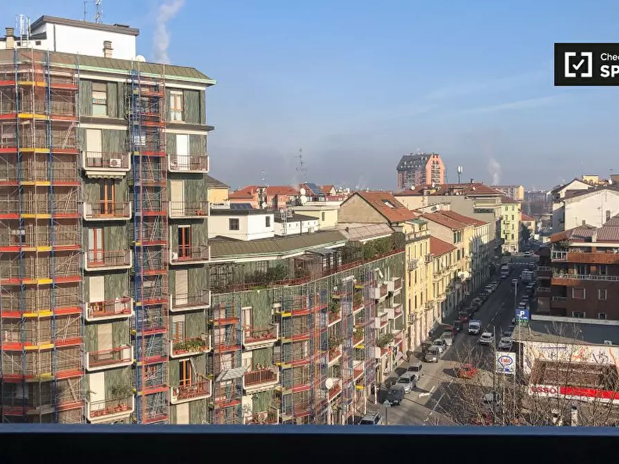 Immagine 5 di Camera condivisa in affitto  in Piazzale Lugano a Milano